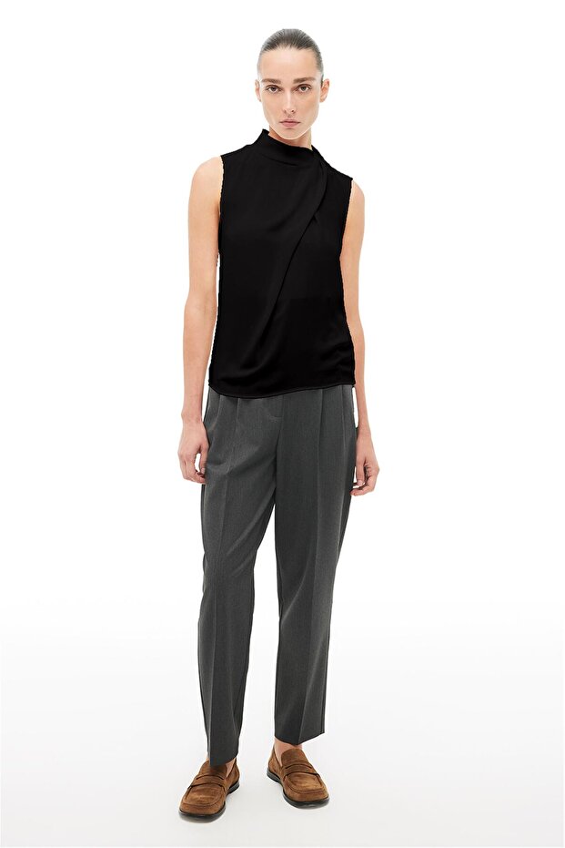 Siyah Degaje Yaka Bluz - 1