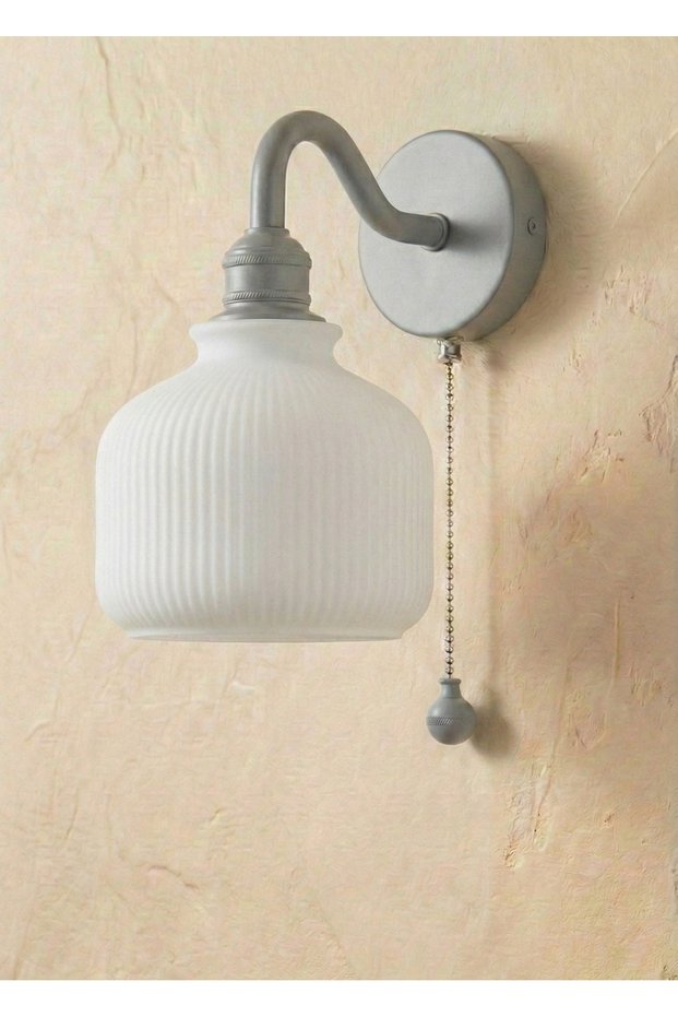 Wall Sconce with Chain Switch | Modern Vintage Decorative Sconce | E27