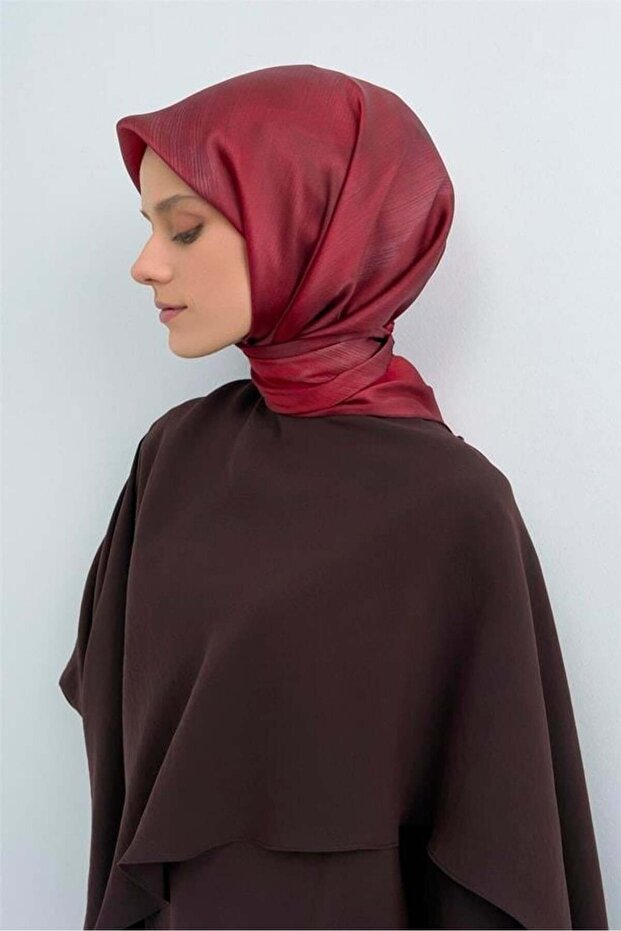 وشاح حرير ساتان 9513D E26YA9513D01-83