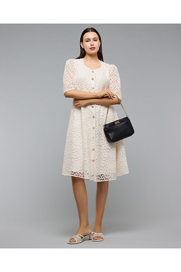 Embroidered Midi Dress with V-Neck and Short Sleeves