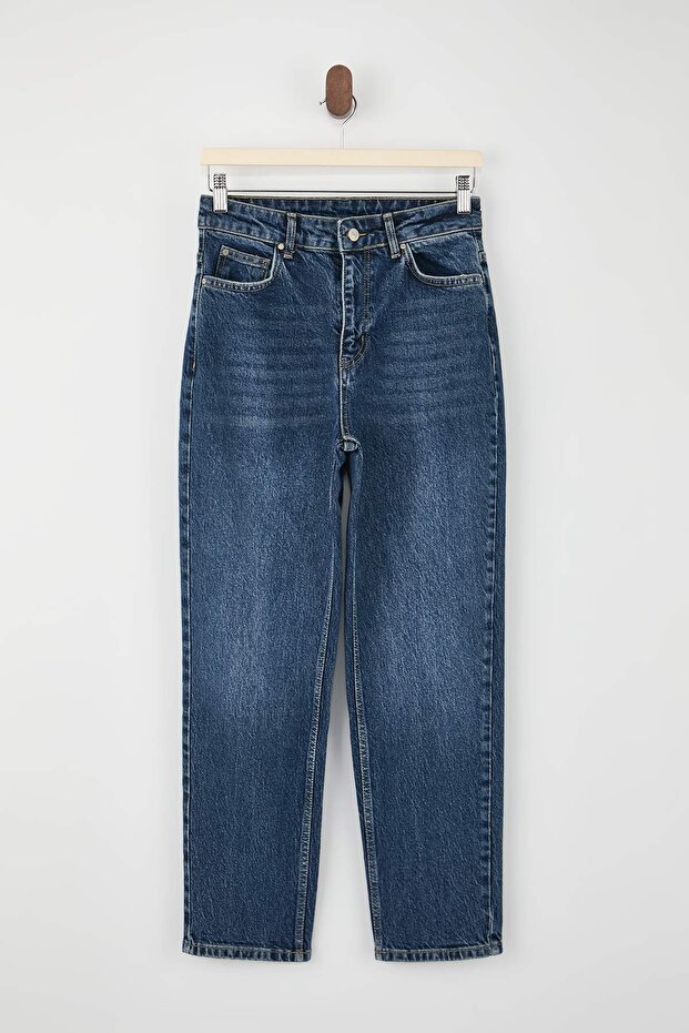 Trendyolmilla Wardrope Essentials Mavi Yüksek Bel Az Esnek Bilek Boy Mom Jeans TWOSS26JE00109 - 5