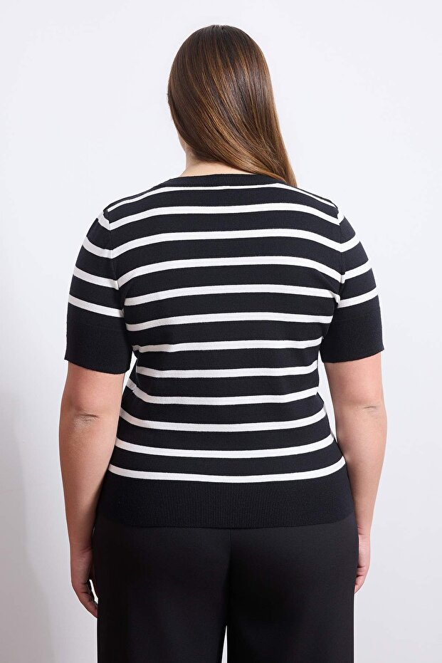 Wardrobe Essentials Siyah Çizgili Basic Triko Bluz TBBSS26AF00033 - 5