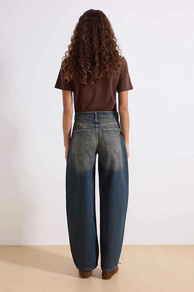 More Sustainable Koyu Mavi Normal Bel Loose Baggy %100 Pamuk Non-Stretch Jeans TWOAW25JE00140 - 4