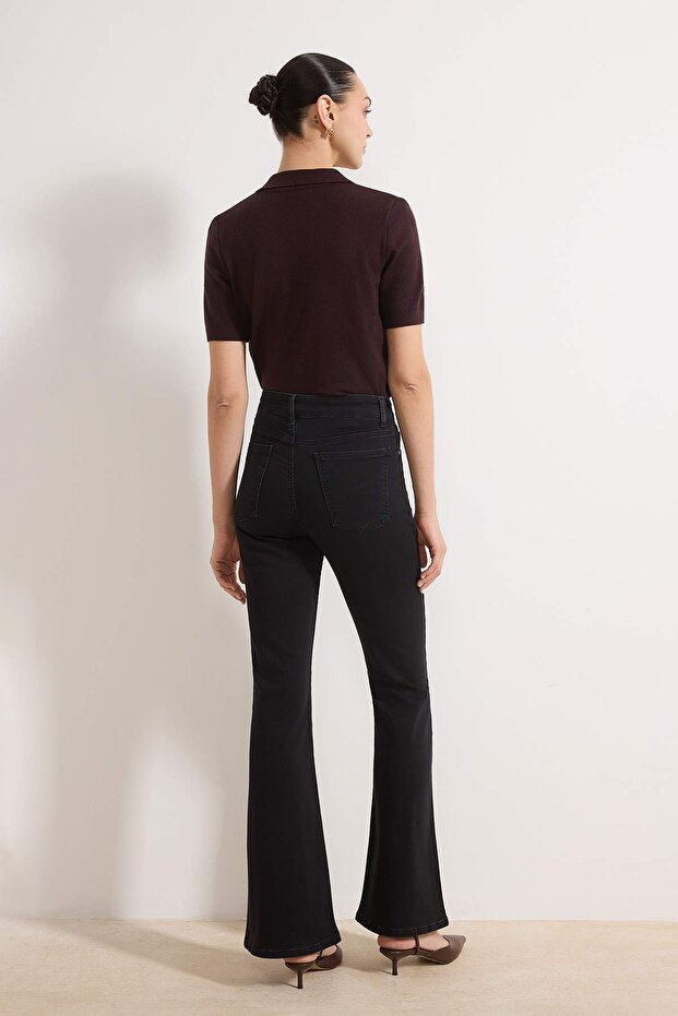 Siyah Yüksek Bel Flare Yumuşak Ekstra Esneyen Örme Kot/Jeans TWOSS26JE00091 - 5