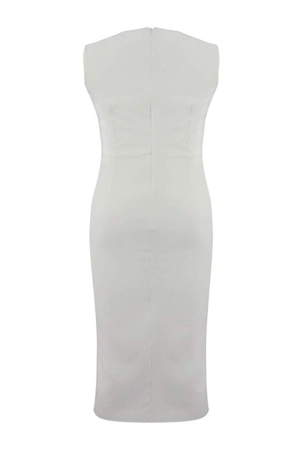 Spezielle Kollektion: Weißes gewebtes Midi-Kleid mit Gürtel und Accessoire-Details TBBAW26AH00094 - 6