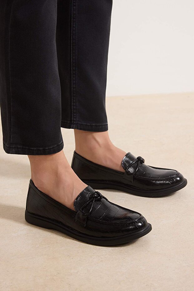 Siyah Fiyonklu Kadın Loafer Ayakkabı TAKSS26LA00004 - 8