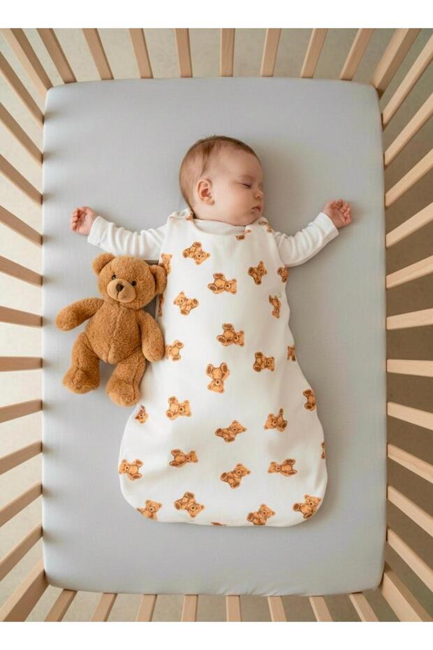Newborn Baby Teddy Bear Detailed Soft Swaddle Sleeping Bag 0-6 Months - with Bib Gift