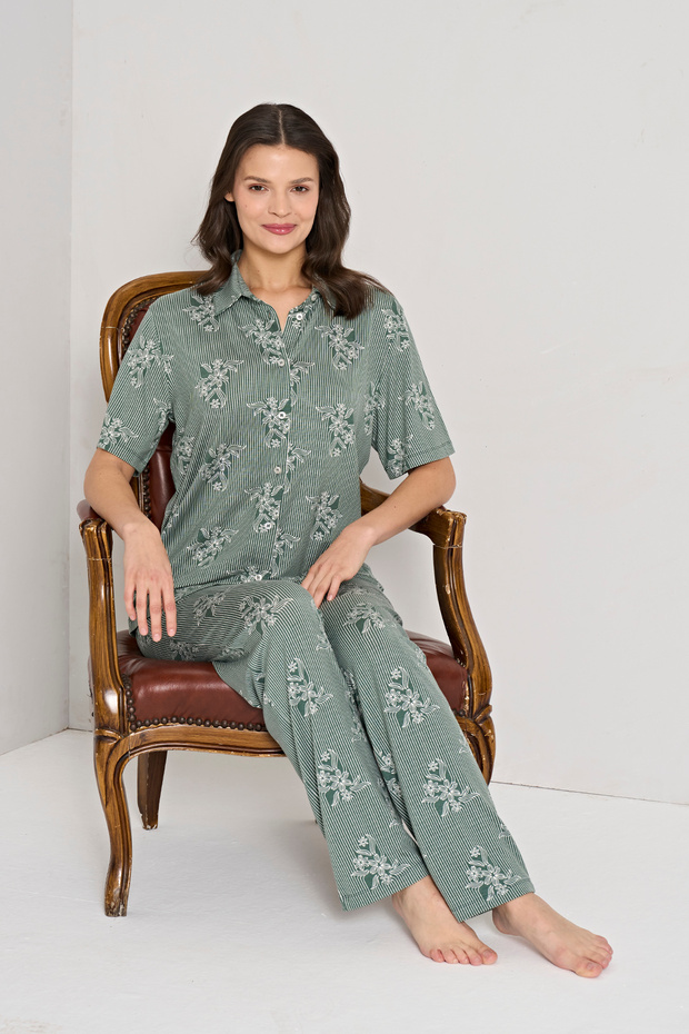 طقم بيجامة أساسية مخططة للنساء - 4