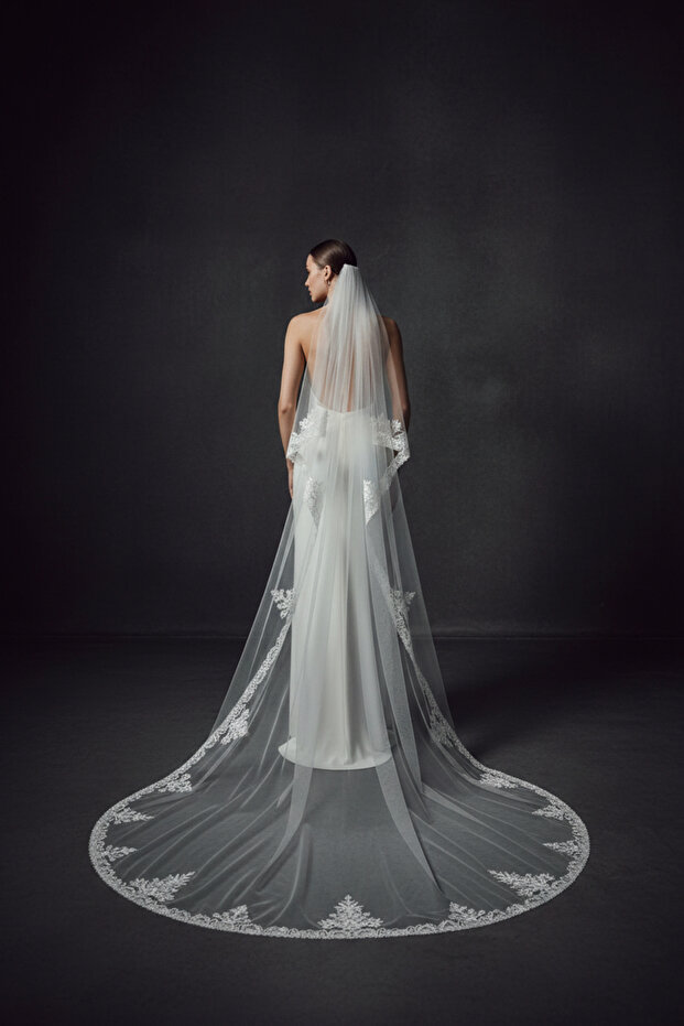 3 Meter Long Guipure Nun Veil