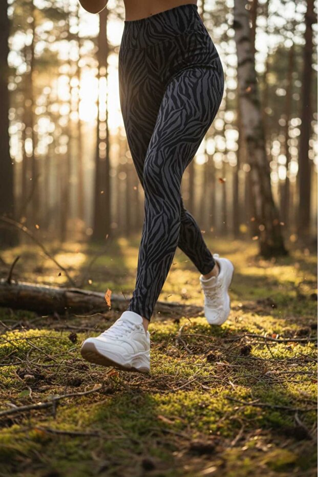 Women's Zebra Patterned Shaping Leggings – High Waist, Ribbed Premium Fabric, Special Design