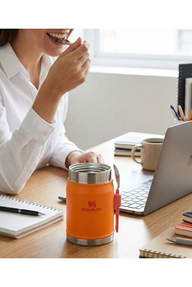 Classic Legendary Food Thermos with Spoon 0.4 L Colorful