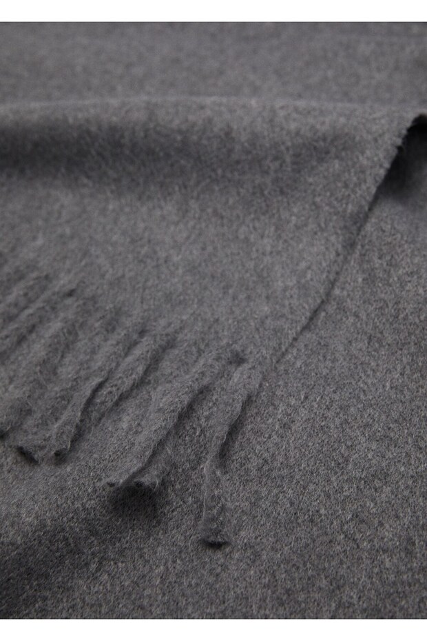 Püsküllü atkı - 1