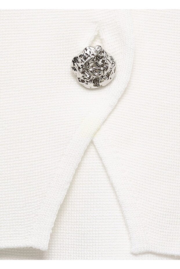 Mücevher düğmeli triko hırka - 5