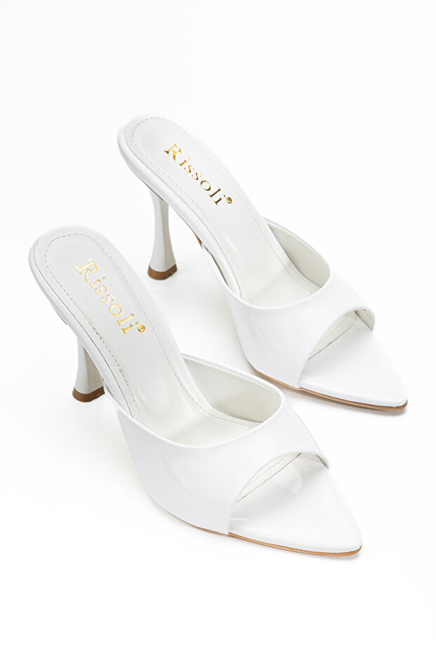 Rissoli Women's White Pointed Toe Heeled Sandals