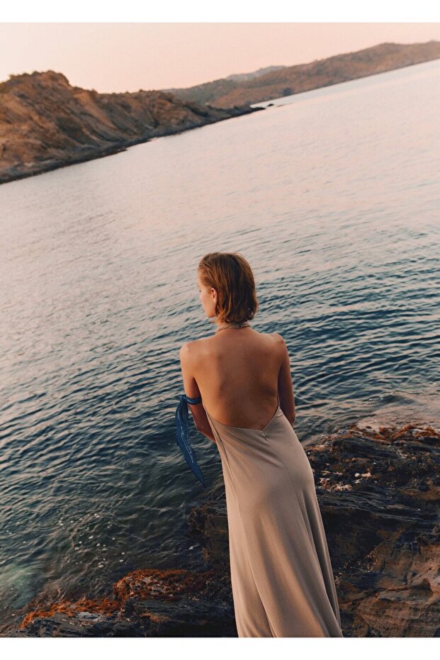 Anvelop yakalı elbise - 6