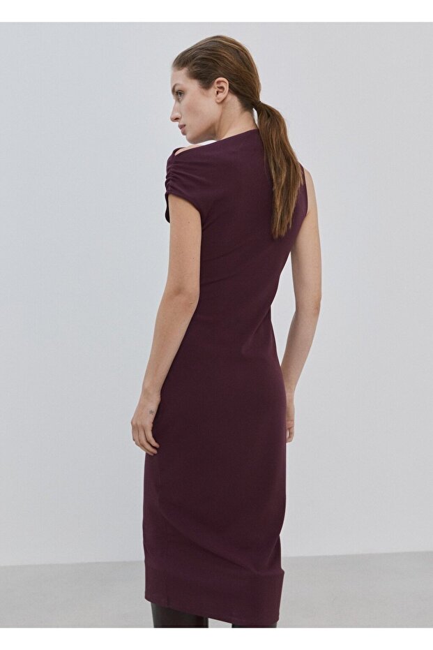 Asimetrik yaka midi elbise - 4