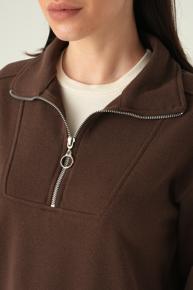Pulover cu fermoar maro 3065A - 4
