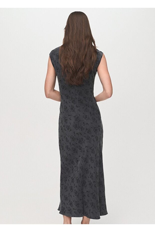 Çiçekli saten jakar elbise - 4