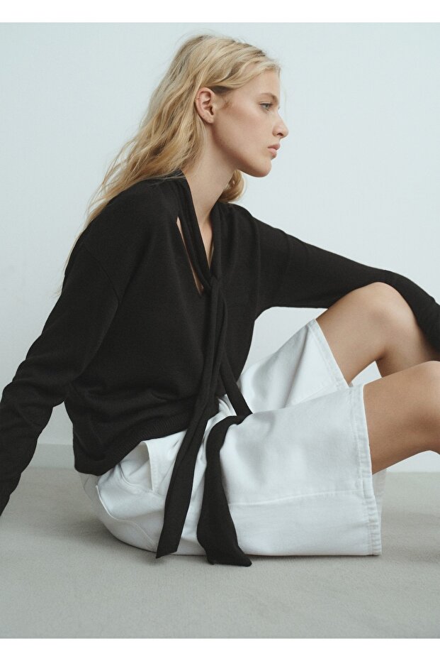 Fularlı V yaka kazak - 7