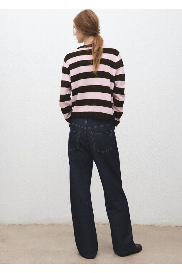 Çizgili triko kazak - 4