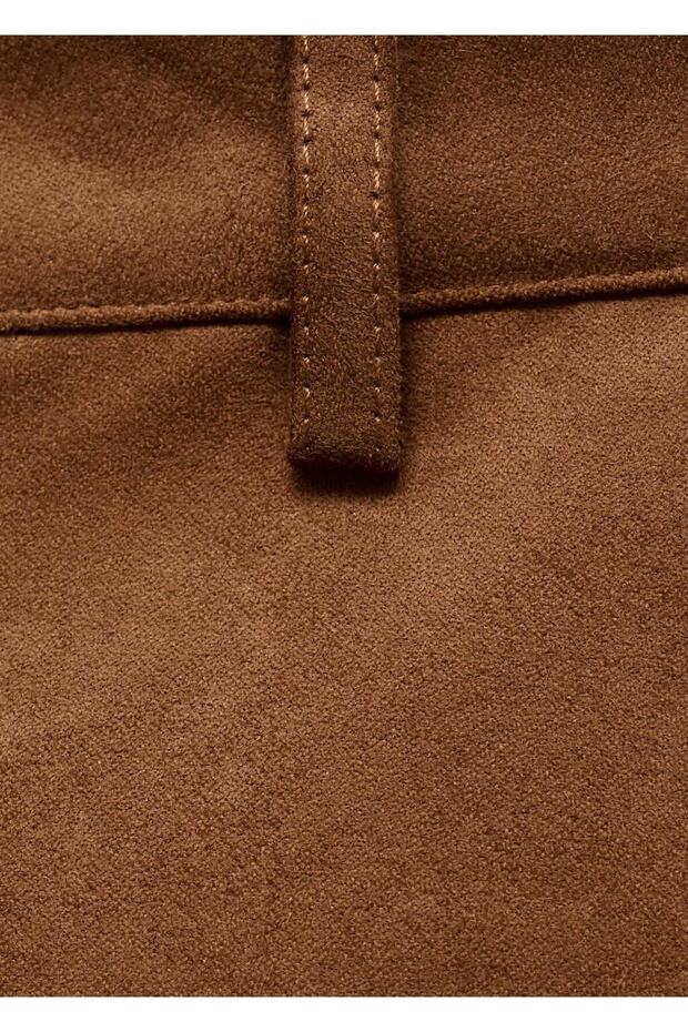 Süet görünümlü şort - 5