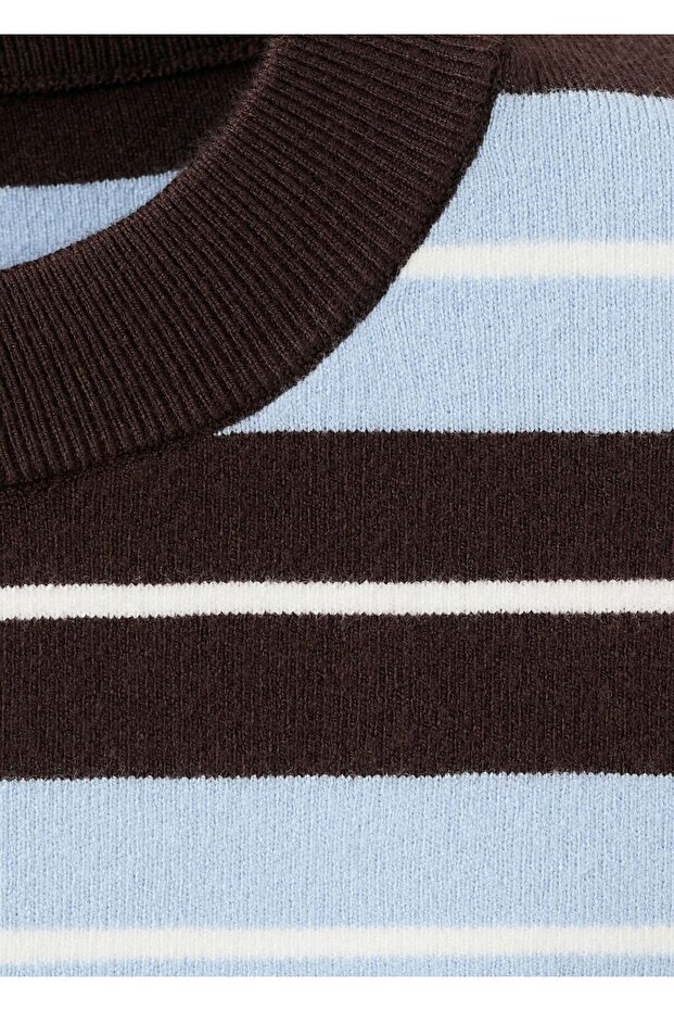 Oversize çizgili kazak - 7