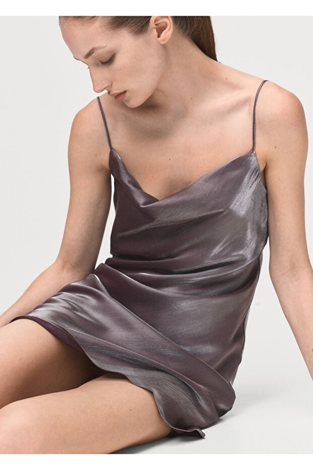 Dekolte yaka saten elbise - 1