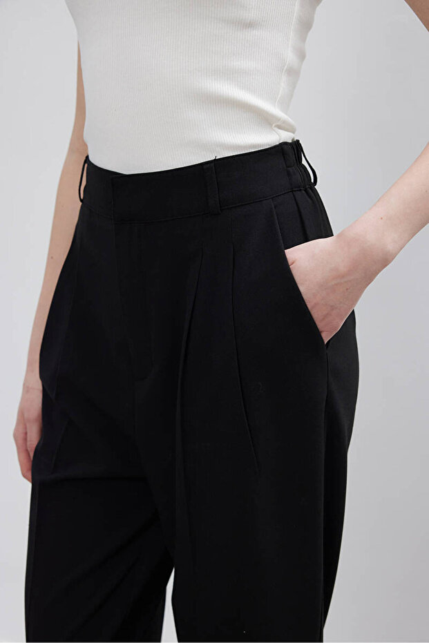 SİYAH ÜTÜ İZLİ PANTOLON - 8