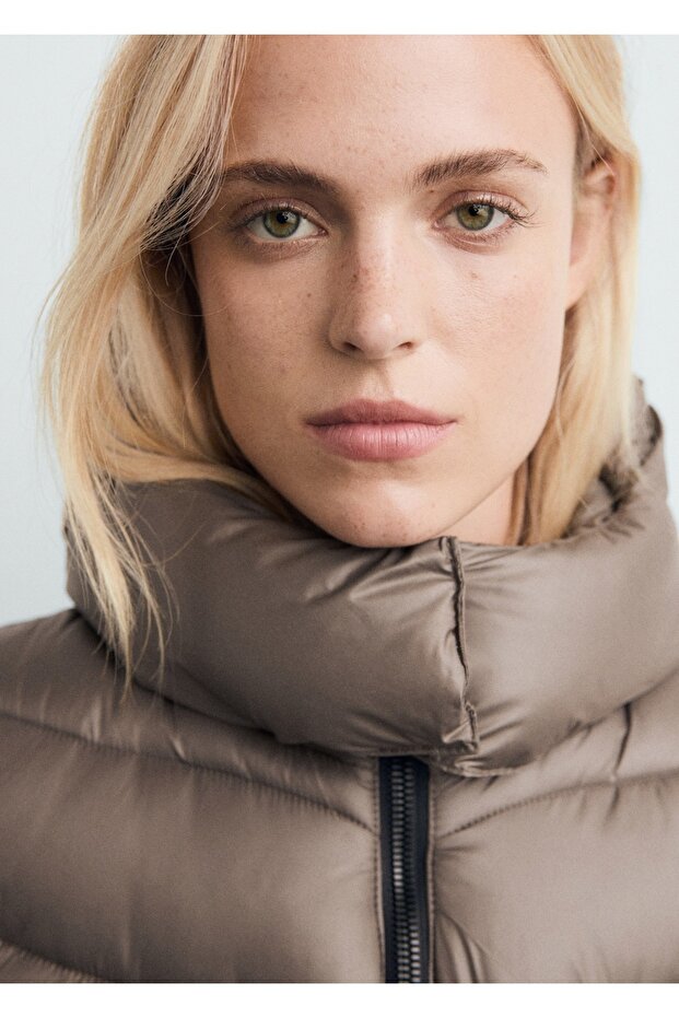 Kapüşonlu midi kapitone anorak - 6