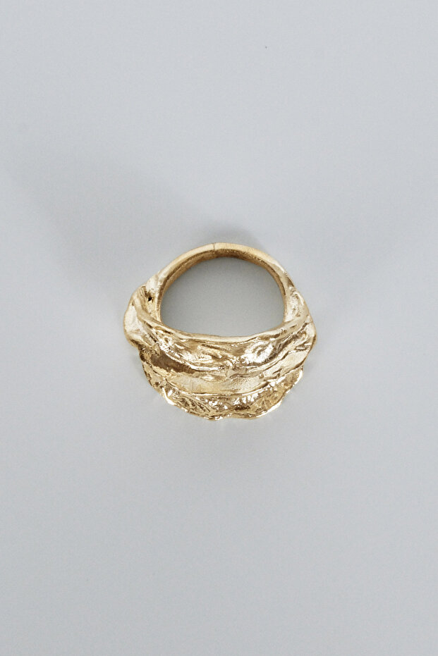 خاتم الذهب غير المتكافئ - 5