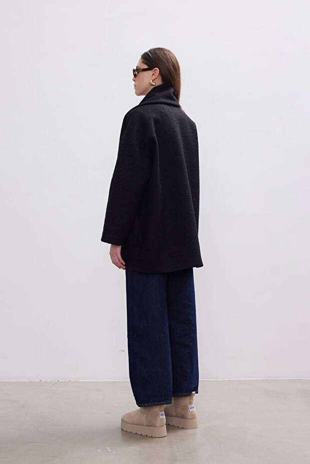 SİYAH ATKILI KABAN - 4