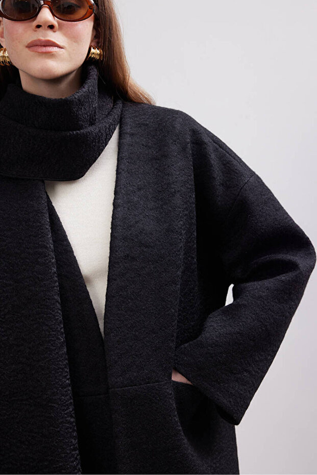 SİYAH ATKILI KABAN - 8