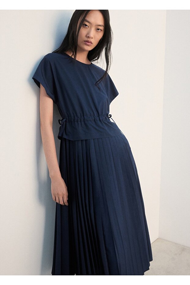 Pileli evaze elbise - 1