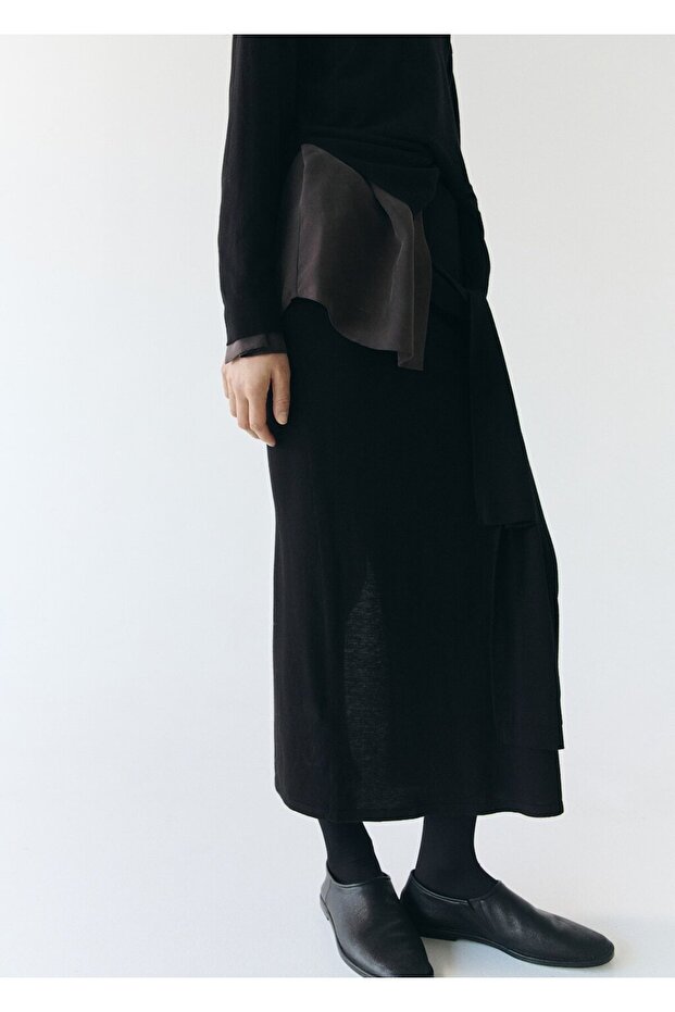 Düğüm detaylı triko etek - 1