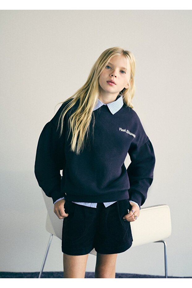 Düğmeli kadife şort - 3