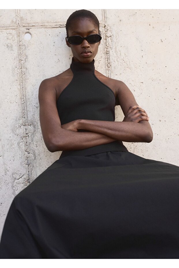 Halter yakalı örgü bluz - 8