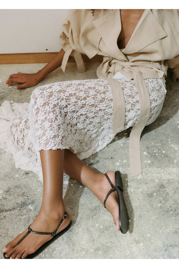 Mini zımbalı deri sandalet - 2