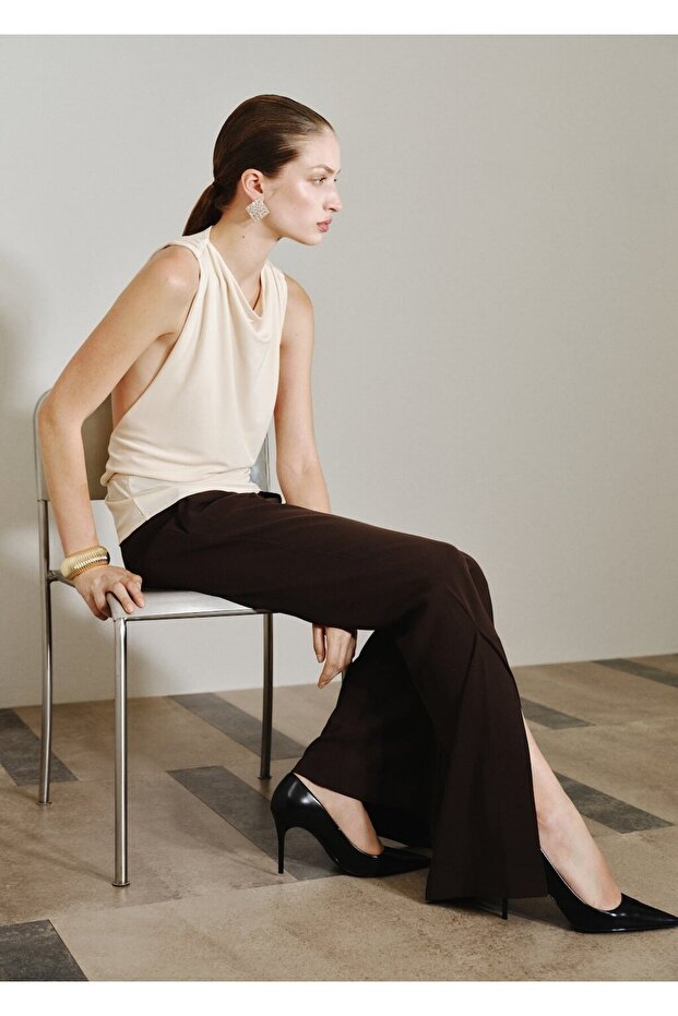 Metal detaylı drape bluz - 7