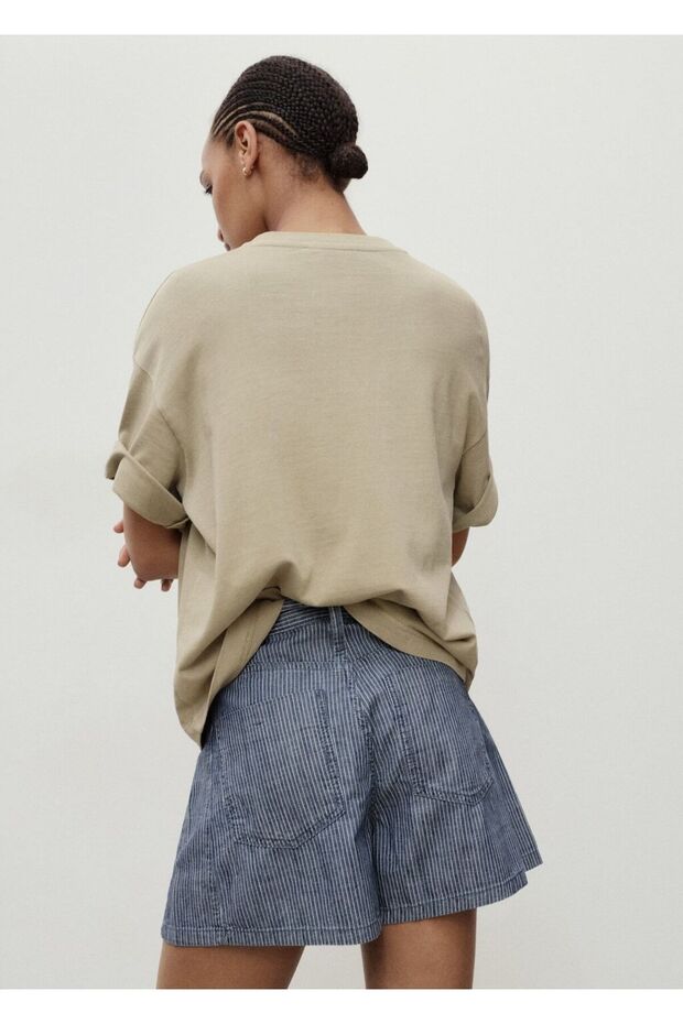 Çizgili pileli denim şort - 4