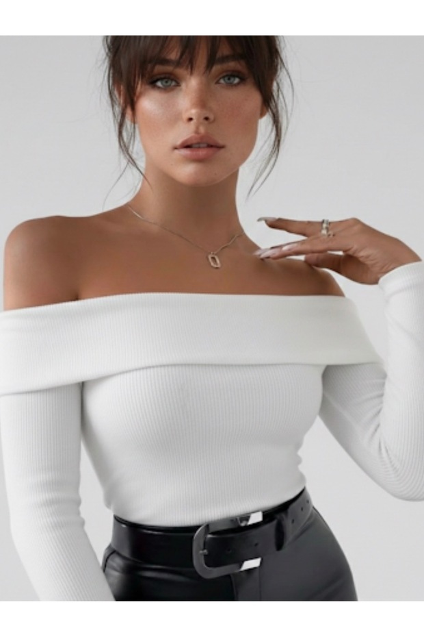 Women's White Madonna Neck Ribbed Knit Blouse BE165