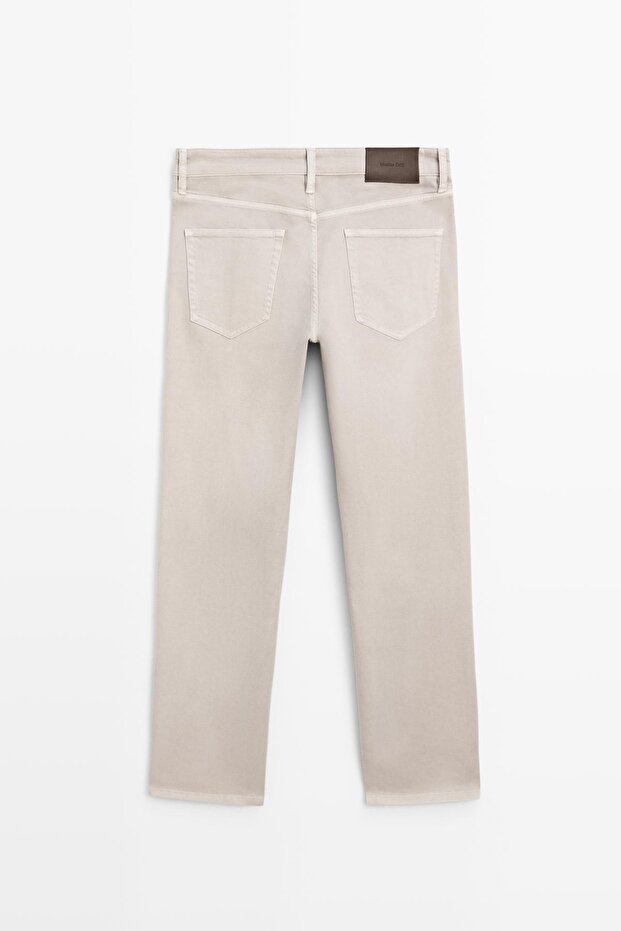 Tapered fit jean - 8