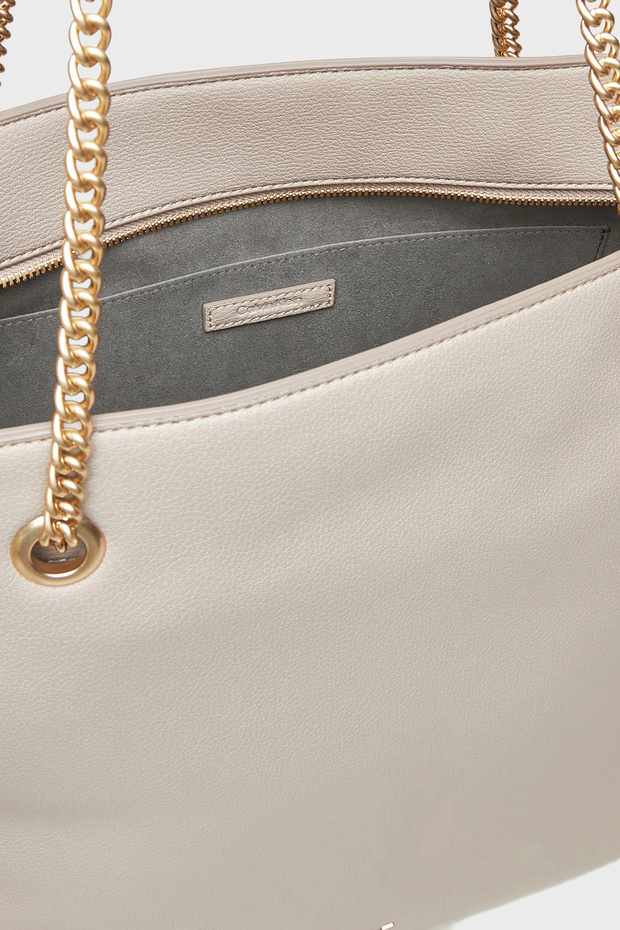 MINIMAL MONOGRAM CHAIN TOTE - 4