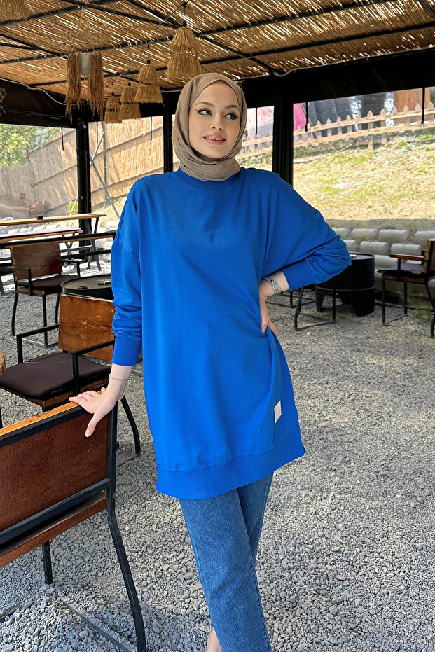 سويت شيرت بسيط وعادي - تركواز - 8