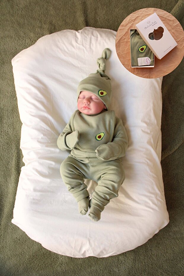 Avocado Embroidered 5-Piece Long Sleeve Newborn Set