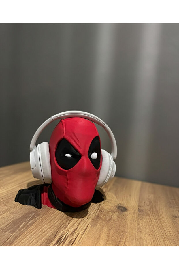 3D Baskı Deadpool Figürü - 1