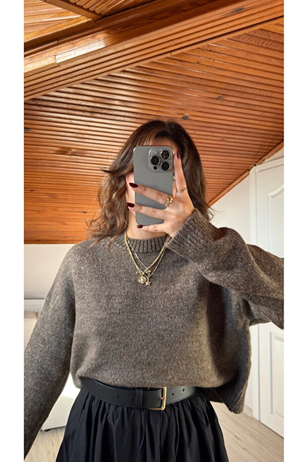 Basic Soft Textured Knit Sweater - 4