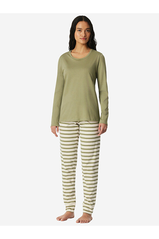 Pyjama Casual Essentials - 1