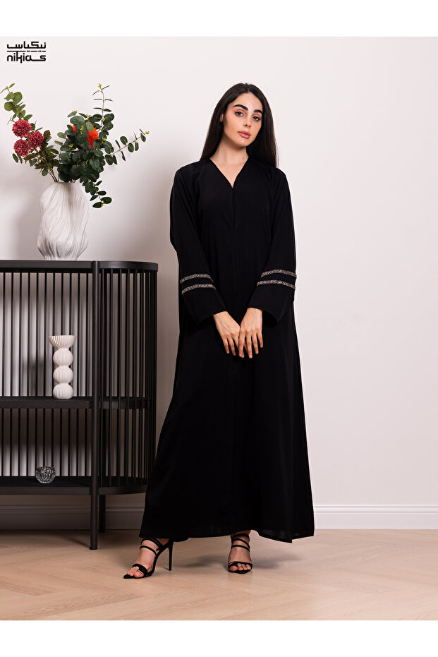 Nida abaya elegant look