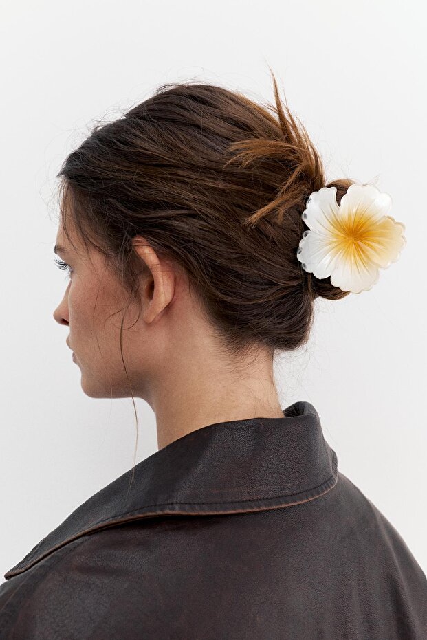 Çiçekli kürk tokası - 1