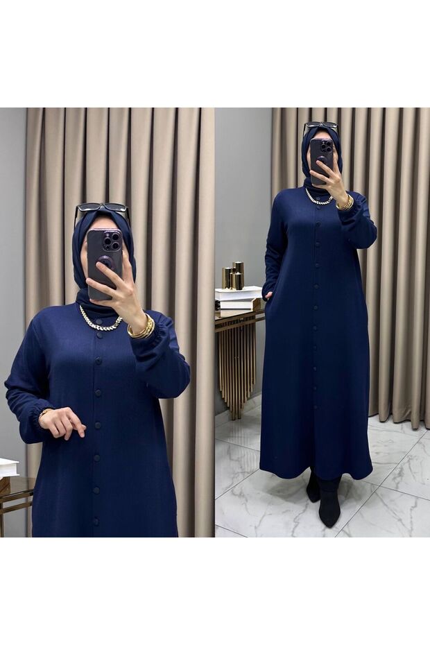 قبعة مزودة بأزرار - 1